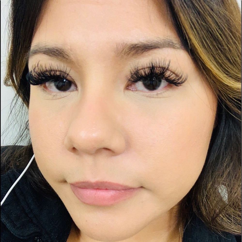 Meet your Posher, Angelica